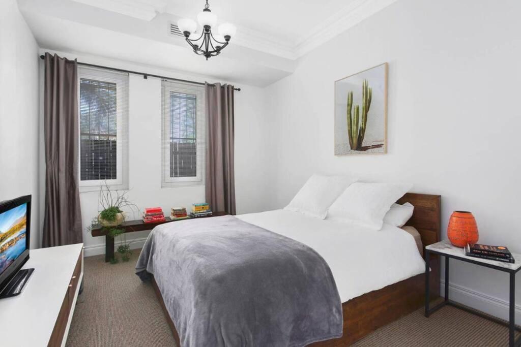 Apartment On Balmoral Hill